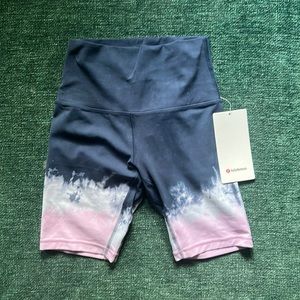 Lululemon multicolor align biker shorts